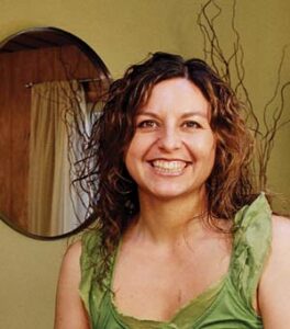 Natural Home Kitchen of the Year 2007: Something Old, Something New Image